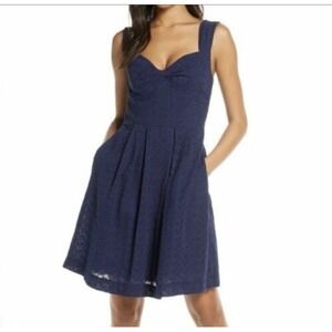 Lilly Pulitzer Cyndi Halter Dress True Navy Fishy Eyelet Size 00 $198 retail NWT